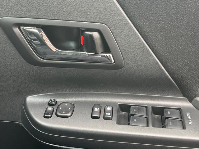 ヴェルファイア ２．４Ｚ　禁煙車　純正ＳＤナビ　後席モニター　バックカメラ　スマートキー　ＨＩＤヘッド（43枚目）