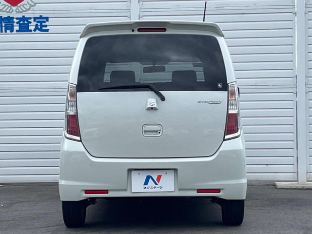 ワゴンＲスティングレー リミテッド　禁煙車　ナビ　ＥＴＣ　スマートキー　Ｂｌｕｅｔｏｏｔｈ　ＴＶ　ハーフレザーシート　純正アルミホイール　革巻きステアリング　フォグランプ（15枚目）