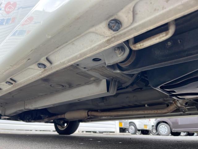 ワゴンＲスティングレー リミテッド　禁煙車　ナビ　ＥＴＣ　スマートキー　Ｂｌｕｅｔｏｏｔｈ　ＴＶ　ハーフレザーシート　純正アルミホイール　革巻きステアリング　フォグランプ（20枚目）