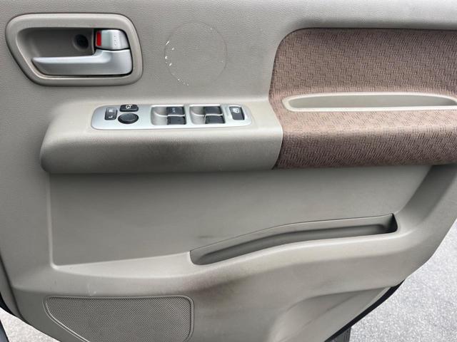 エブリイワゴン ＪＰ　禁煙車　オーディオ　フォグランプ　エアコン　スライドドア　ヘッドレベライザー　ドアバイザー（29枚目）