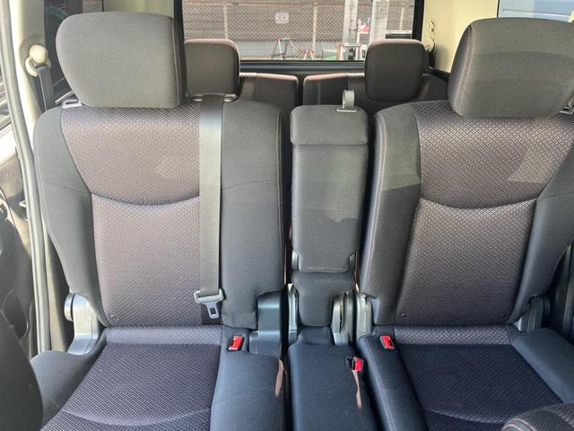 セレナ ハイウェイスター　Ｓ－ハイブリッド　エアロモード　禁煙車　ＡＬＰＩＮＥ８インチナビ　後席モニター　両側パワースライドドア　純正エアロ　ＥＴＣ　クルーズコントロール　ＴＶ　Ｂｌｕｅｔｏｏｔｈ　バックカメラ　ＨＩＤヘッドライト　スマートキー（11枚目）