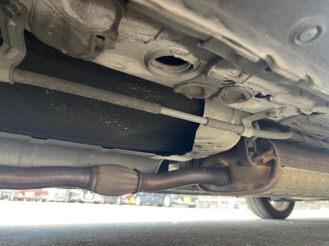 セレナ ハイウェイスター　Ｓ－ハイブリッド　エアロモード　禁煙車　ＡＬＰＩＮＥ８インチナビ　後席モニター　両側パワースライドドア　純正エアロ　ＥＴＣ　クルーズコントロール　ＴＶ　Ｂｌｕｅｔｏｏｔｈ　バックカメラ　ＨＩＤヘッドライト　スマートキー（23枚目）