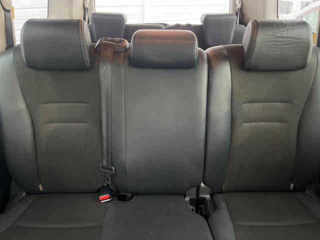 ヴォクシー ＺＳ　煌　禁煙車　純正ナビ　後席モニター　両側パワースライドドア　バックカメラ　ＥＴＣ　ドライブレコーダー　ハーフレザーシート　８人乗り　純正アルミホイール　革巻きステアリング　スマートキー　Ｂｌｕｅｔｏｏｔｈ（40枚目）