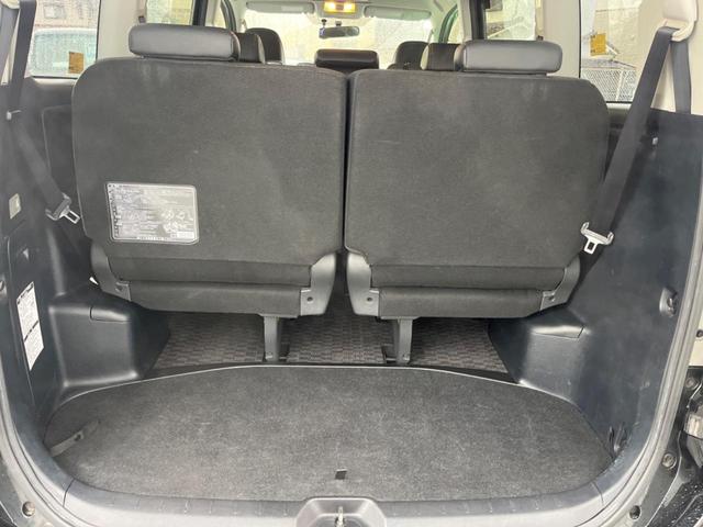 ヴォクシー ＺＳ　煌　禁煙車　純正ナビ　後席モニター　両側パワースライドドア　バックカメラ　ＥＴＣ　ドライブレコーダー　ハーフレザーシート　８人乗り　純正アルミホイール　革巻きステアリング　スマートキー　Ｂｌｕｅｔｏｏｔｈ（54枚目）