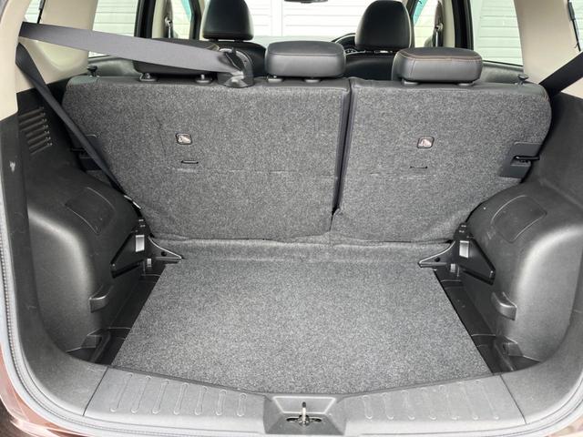 ノート メダリスト 禁煙車 ナビ 衝突軽減 全方位カメラ ETC スマートキー ハーフレザーシート 電動格納ミラー アイドリングストップ(32枚目)