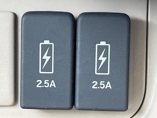 Ｎ－ＢＯＸ Ｇ・Ｌホンダセンシング　ナビ　バックカメラ　両側電動スライドドア　ホンダセンシング　レーダークルーズ　スマートキー　ＬＥＤヘッド　ＥＴＣ　車線逸脱警報　オートエアコン　フルセグ　Ｂｌｕｅｔｏｏｔｈ　ＣＤ　ＤＶＤ再生（31枚目）