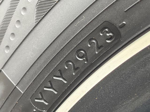 ヴォクシー ＺＳ　煌ＩＩ　両側電動スライドドア　純正ＳＤナビ　後席モニター　バックカメラ　プリクラッシュセーフティ　スマートキー　ＬＥＤヘッド　ビルトインＥＴＣ　オートハイビーム　オートライト　純正１６インチアルミ（59枚目）