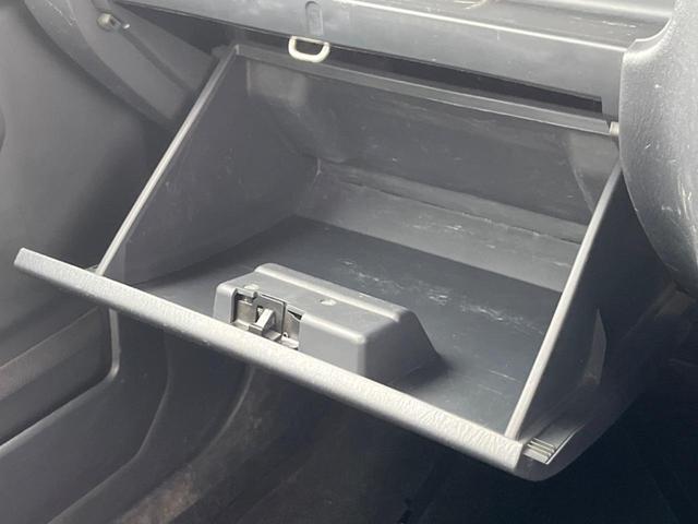 ジムニー ＸＧ　４ＷＤ　ターボ　メモリーナビ　バックカメラ　ＥＴＣ　純正１６インチアルミ　Ｂｌｕｅｔｏｏｔｈ　ＣＤ　ＤＶＤ再生　フルセグ　キーレスエントリー　ドアバイザー（39枚目）
