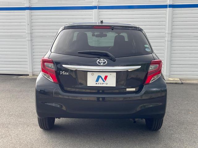 ヴィッツ F SDナビ バックカメラ ドラレコ スマートキー ビルトインETC Bluetooth CD DVD再生 フルセグ(16枚目)