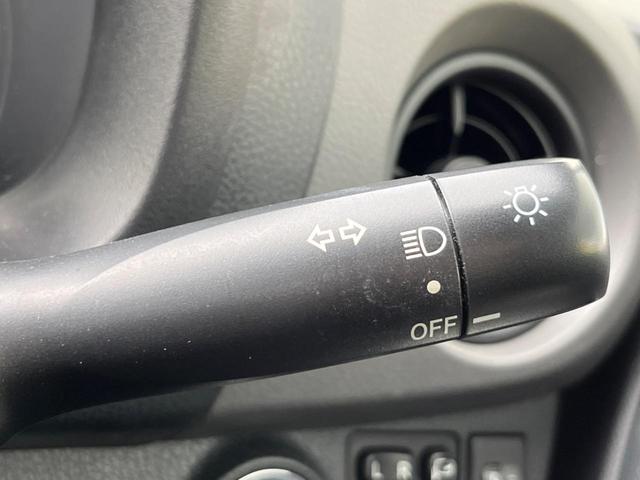 ヴィッツ F SDナビ バックカメラ ドラレコ スマートキー ビルトインETC Bluetooth CD DVD再生 フルセグ(39枚目)