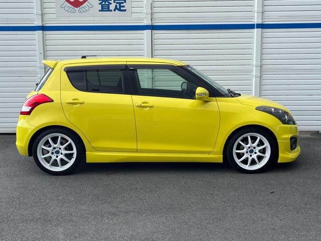 スイフトスポーツ ベースグレード 6MT車 車高調 バックカメラ スマートキー ドラレコ HIDヘッド ETC クルコン オートライト オートエアコン 17インチアルミ CD DVD再生(26枚目)