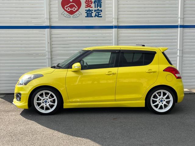 スイフトスポーツ ベースグレード 6MT車 車高調 バックカメラ スマートキー ドラレコ HIDヘッド ETC クルコン オートライト オートエアコン 17インチアルミ CD DVD再生(27枚目)