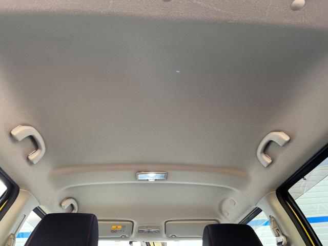 スイフトスポーツ ベースグレード 6MT車 車高調 バックカメラ スマートキー ドラレコ HIDヘッド ETC クルコン オートライト オートエアコン 17インチアルミ CD DVD再生(43枚目)