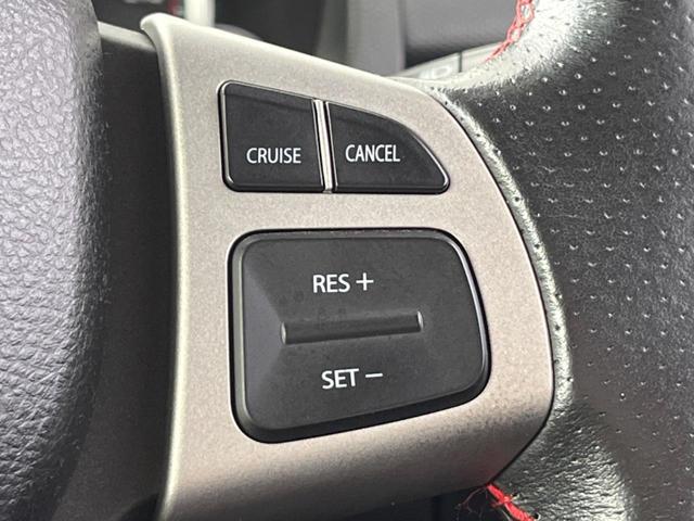 スイフトスポーツ ベースグレード 6MT車 車高調 バックカメラ スマートキー ドラレコ HIDヘッド ETC クルコン オートライト オートエアコン 17インチアルミ CD DVD再生(49枚目)