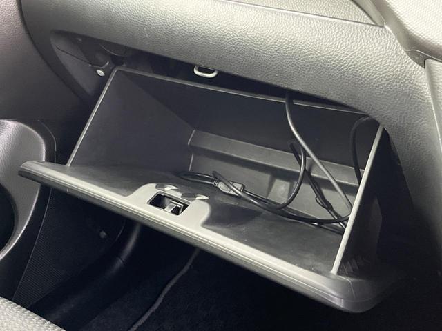 スイフトスポーツ ベースグレード 6MT車 車高調 バックカメラ スマートキー ドラレコ HIDヘッド ETC クルコン オートライト オートエアコン 17インチアルミ CD DVD再生(54枚目)