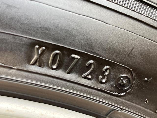 スイフトスポーツ ベースグレード 6MT車 車高調 バックカメラ スマートキー ドラレコ HIDヘッド ETC クルコン オートライト オートエアコン 17インチアルミ CD DVD再生(57枚目)