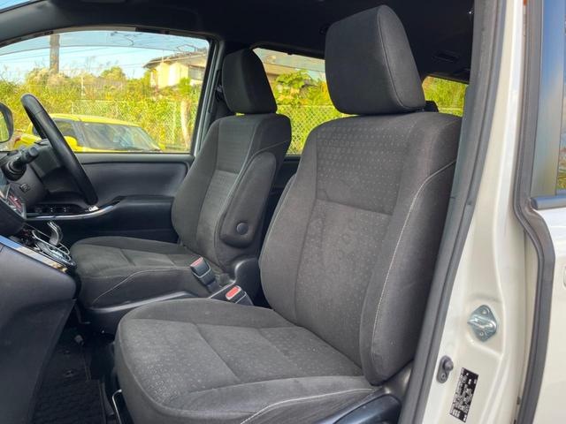 ノア ハイブリッドG 両側電動ドア 純正SDナビ 後席モニター バックカメラ 衝突被害軽減システム ドラレコ スマートキー LEDヘッド ビルトインETC クルコン オートハイビーム オートライト デュアルエアコン(50枚目)