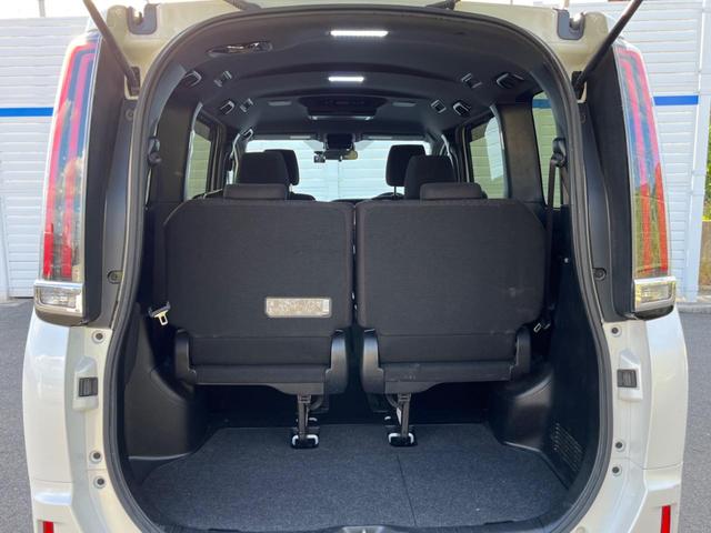 ノア ハイブリッドG 両側電動ドア 純正SDナビ 後席モニター バックカメラ 衝突被害軽減システム ドラレコ スマートキー LEDヘッド ビルトインETC クルコン オートハイビーム オートライト デュアルエアコン(53枚目)