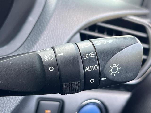 ノア ハイブリッドG 両側電動ドア 純正SDナビ 後席モニター バックカメラ 衝突被害軽減システム ドラレコ スマートキー LEDヘッド ビルトインETC クルコン オートハイビーム オートライト デュアルエアコン(63枚目)