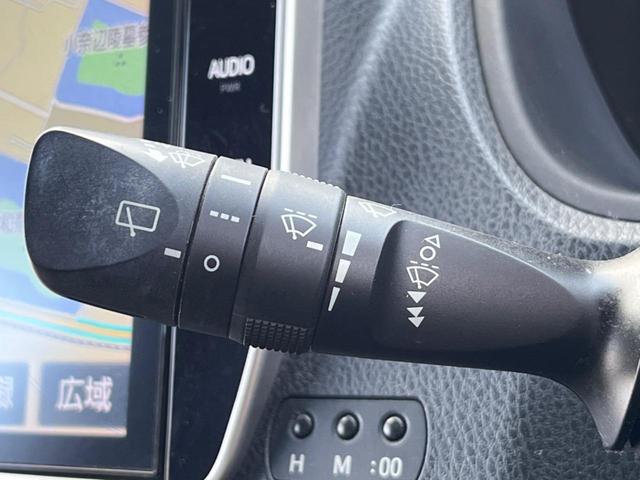 ノア ハイブリッドG 両側電動ドア 純正SDナビ 後席モニター バックカメラ 衝突被害軽減システム ドラレコ スマートキー LEDヘッド ビルトインETC クルコン オートハイビーム オートライト デュアルエアコン(64枚目)