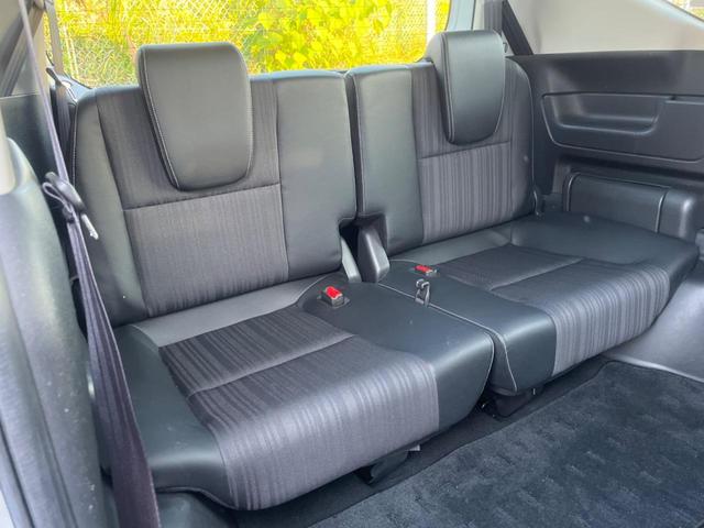 フリードハイブリッド ハイブリッド・Ｇホンダセンシング　後席モニター　バックカメラ　衝突被害軽減システム　レーダークルーズ　ハーフレザーシート　スマートキー　ＬＥＤヘッド　ビルトインＥＴＣ　オートライト　オートエアコン　ＣＤ　ＤＶＤ再生（10枚目）