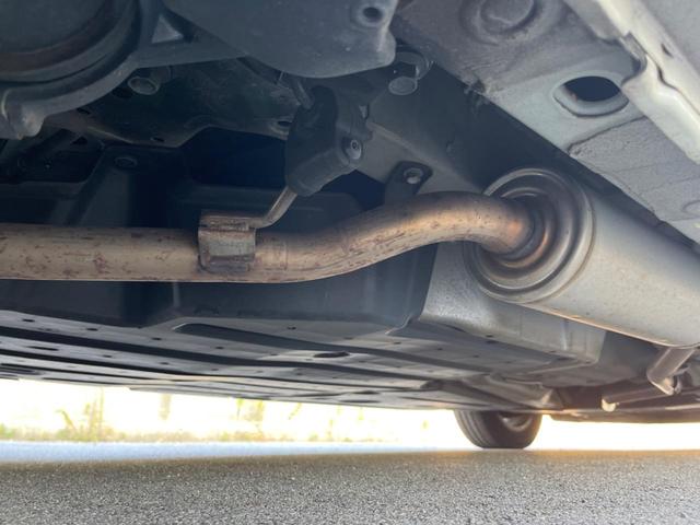 フリードハイブリッド ハイブリッド・Ｇホンダセンシング　後席モニター　バックカメラ　衝突被害軽減システム　レーダークルーズ　ハーフレザーシート　スマートキー　ＬＥＤヘッド　ビルトインＥＴＣ　オートライト　オートエアコン　ＣＤ　ＤＶＤ再生（23枚目）