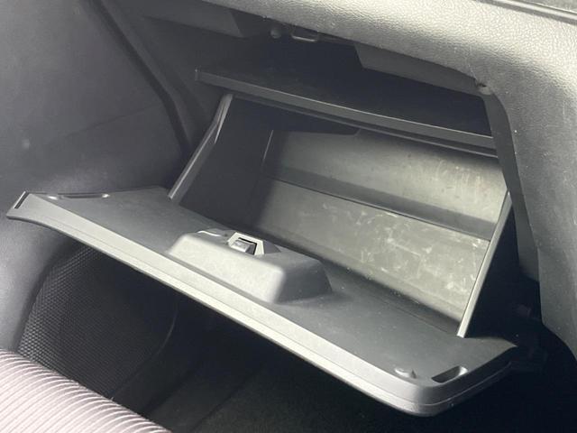 セレナ ハイウェイスター　Ｖセレクション　ＳＤナビ　後席モニター　　衝突被害軽減システム　ドラレコ　スマートキー　ＬＥＤヘッド　ビルトインＥＴＣ　クルコン　オートライト　デュアルエアコン　純正１６インチアルミ　Ｂｌｕｅｔｏｏｔｈ（67枚目）