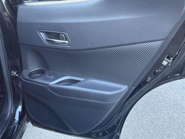 Ｃ－ＨＲ Ｇ　モード　ネロ　セーフティプラス　純正ディスプレイオーディオ　衝突軽減システム　全方位カメラ　ＬＥＤヘッドライト　純正１８インチＡＷ　ハーフレザーシート　ＥＴＣ　ドラレコ（41枚目）