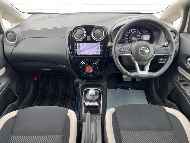 ノート e-パワー X 純正DVDナビ 全周囲カメラ 衝突被害軽減システム スマートキー LEDヘッド ETC オートライト オートエアコン Bluetooth CD DVD再生 フルセグ(2枚目)