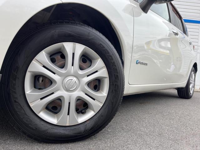 ノート e-パワー X 純正DVDナビ 全周囲カメラ 衝突被害軽減システム スマートキー LEDヘッド ETC オートライト オートエアコン Bluetooth CD DVD再生 フルセグ(13枚目)