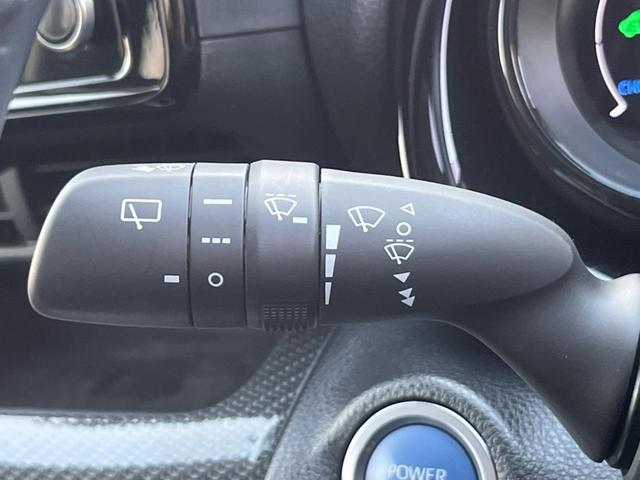 ヤリスクロス ハイブリッドG 全周囲カメラ 衝突被害軽減システム レーダークルーズ ドラレコ ビルトインETC LEDヘッド クリアランスソナー オートエアコン 純正17インチアルミ Bluetooth フルセグ(40枚目)