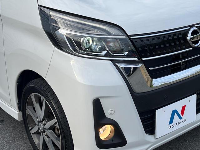 デイズルークス ハイウェイスター　Ｘ　Ｖセレクション　両側電動ドア　全周囲カメラ　衝突被害軽減システム　ハーフレザーシート　スマートキー　ＬＥＤヘッド　ＥＴＣ　純正１５インチアルミ　車線逸脱警報　オートライト　オートエアコン　Ｂｌｕｅｔｏｏｔｈ　ＣＤ（12枚目）