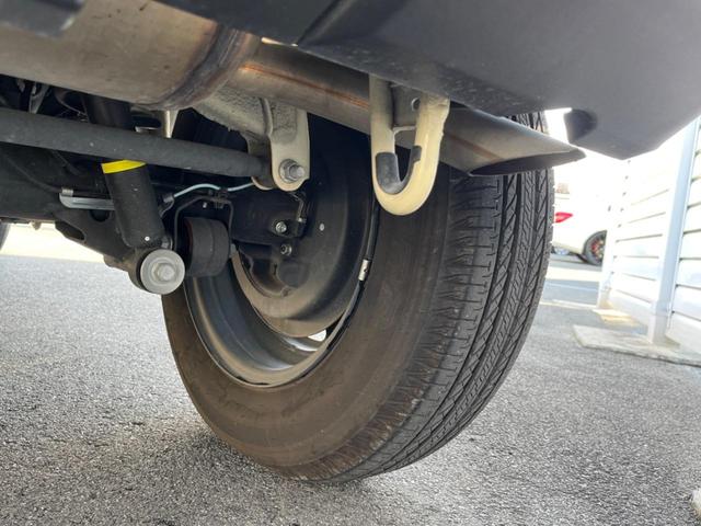 ジムニー ＸＬ　シートヒーター　スマートキー　ビルトインＥＴＣ　オートライト　オートエアコン　ＣＤ　マニュアルモード（21枚目）