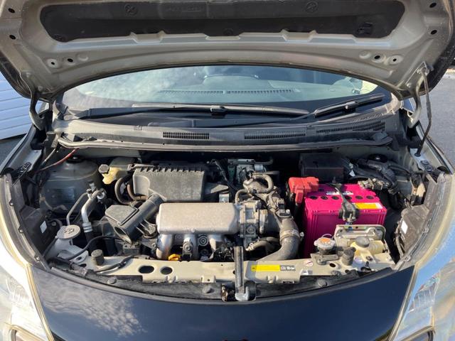 ノート メダリスト　純正ＳＤナビ　全周囲カメラ　ハーフレザーシート　スマートキー　オートライト　オートエアコン　ＣＤ　地デジ（17枚目）