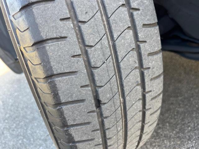 ノート メダリスト　純正ＳＤナビ　全周囲カメラ　ハーフレザーシート　スマートキー　オートライト　オートエアコン　ＣＤ　地デジ（27枚目）