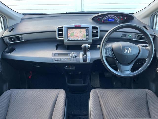 フリード G ジャストセレクション 両側電動ドア 純正HDDナビ バックカメラ スマートキー HIDヘッド ビルトインETC オートライト オートエアコン CD DVD再生 地デジ(2枚目)