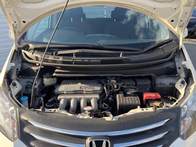 フリード G ジャストセレクション 両側電動ドア 純正HDDナビ バックカメラ スマートキー HIDヘッド ビルトインETC オートライト オートエアコン CD DVD再生 地デジ(18枚目)