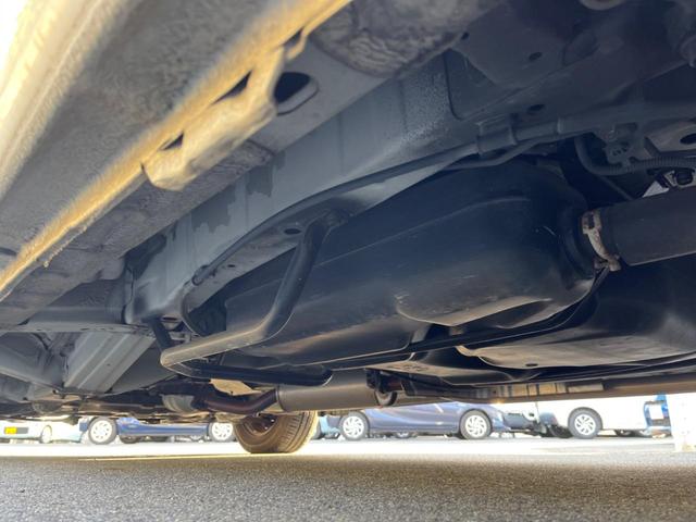 フリード G ジャストセレクション 両側電動ドア 純正HDDナビ バックカメラ スマートキー HIDヘッド ビルトインETC オートライト オートエアコン CD DVD再生 地デジ(22枚目)