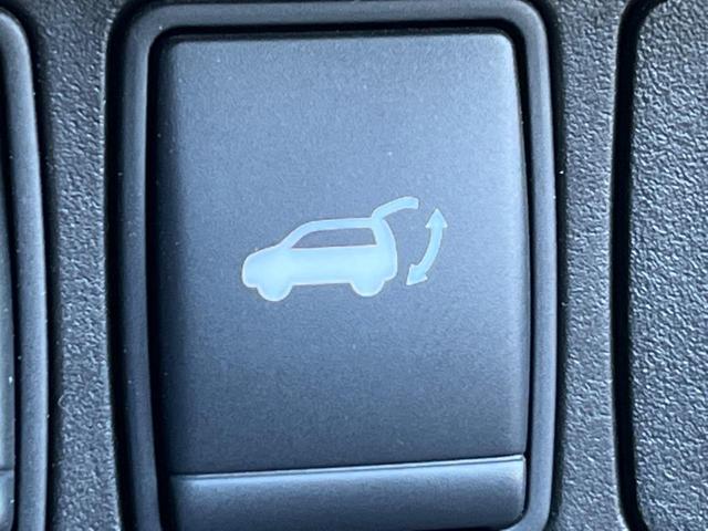 エクストレイル 20Xtt エマージェンシーブレーキパッケージ 純正SDナビ 全周囲カメラ エマージェンシーブレーキ 電動リアゲート スマートキー シートヒーター LEDヘッド ビルトインETC クルコン 純正18インチアルミ オートライト Bluetooth(8枚目)