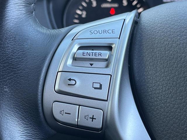 エクストレイル 20Xtt エマージェンシーブレーキパッケージ 純正SDナビ 全周囲カメラ エマージェンシーブレーキ 電動リアゲート スマートキー シートヒーター LEDヘッド ビルトインETC クルコン 純正18インチアルミ オートライト Bluetooth(47枚目)