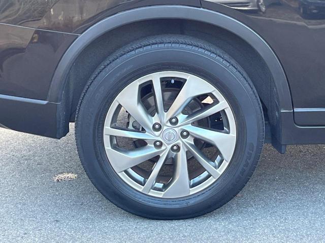 エクストレイル 20Xtt エマージェンシーブレーキパッケージ 純正SDナビ 全周囲カメラ エマージェンシーブレーキ 電動リアゲート スマートキー シートヒーター LEDヘッド ビルトインETC クルコン 純正18インチアルミ オートライト Bluetooth(61枚目)