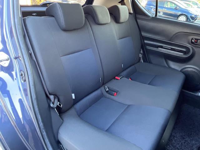 アクア S SDナビ スマートキー ビルトインETC オートライト オートエアコン CD 地デジ(9枚目)