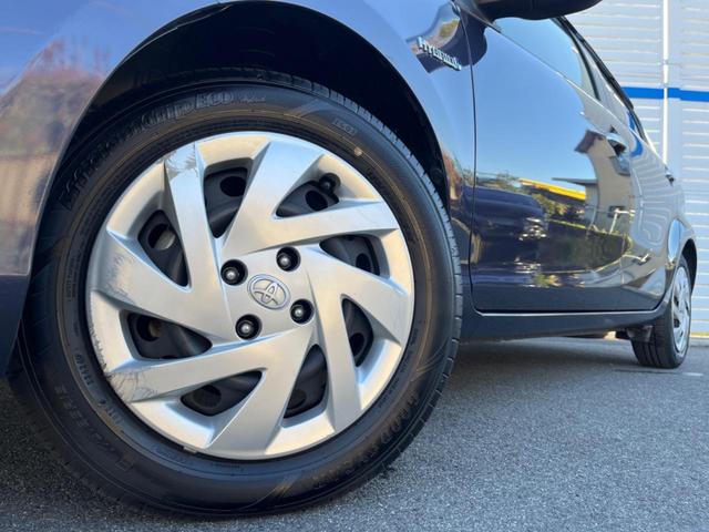 アクア S SDナビ スマートキー ビルトインETC オートライト オートエアコン CD 地デジ(13枚目)