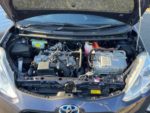 アクア S SDナビ スマートキー ビルトインETC オートライト オートエアコン CD 地デジ(18枚目)