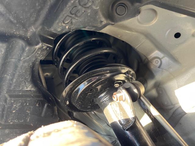 アクア S SDナビ スマートキー ビルトインETC オートライト オートエアコン CD 地デジ(20枚目)