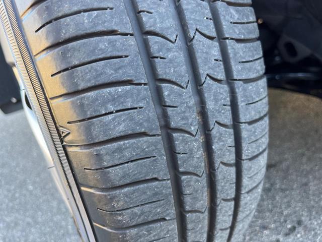 アクア S SDナビ スマートキー ビルトインETC オートライト オートエアコン CD 地デジ(48枚目)