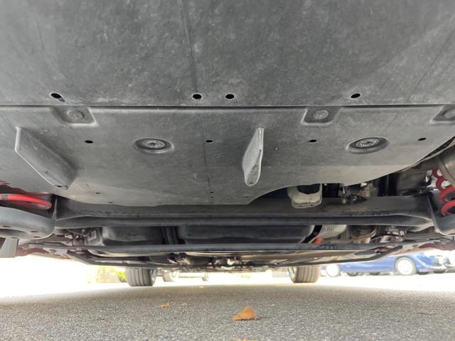 プリウス Sツーリングセレクション・G’s SDナビ バックカメラ スマートキー HIDヘッド ビルトインETC クルコン 純正18インチアルミ オートライト オートエアコン Bluetooth CD DVD再生 フルセグ HIDフォグ(19枚目)