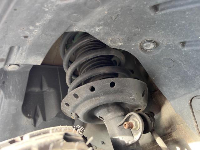 フィットハイブリッド Lパッケージ 純正SDナビ ハーフレザーシート ドラレコ スマートキー LEDヘッド ビルトインETC クルコン オートライト オートエアコン Bluetooth CD DVD再生 LEDフォグ(20枚目)