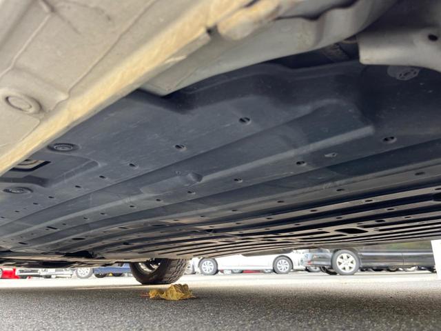 フィットハイブリッド Lパッケージ 純正SDナビ ハーフレザーシート ドラレコ スマートキー LEDヘッド ビルトインETC クルコン オートライト オートエアコン Bluetooth CD DVD再生 LEDフォグ(21枚目)