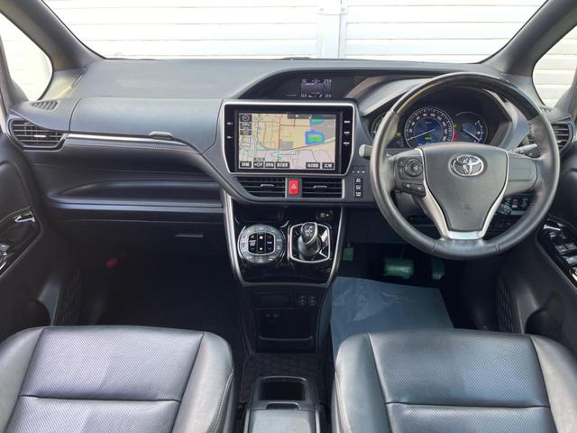 エスクァイア ハイブリッドGi 両側電動ドア 純正SDナビ バックカメラ 衝突被害軽減システム レザー調シート スマートキー LEDヘッド ビルトインETC クルコン 純正15インチアルミ オートハイビーム 車線逸脱警報(2枚目)